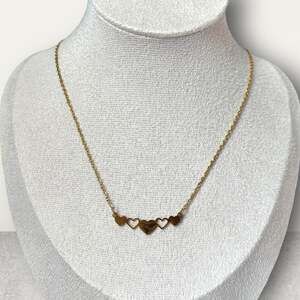 Five Heart Gold Pendant Necklace